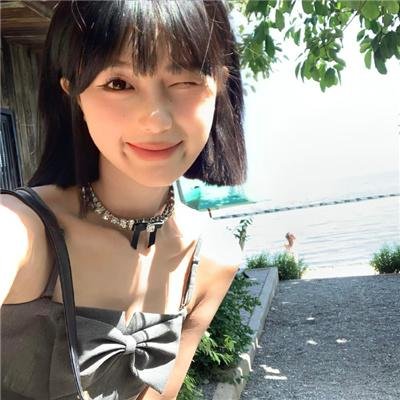 影 子